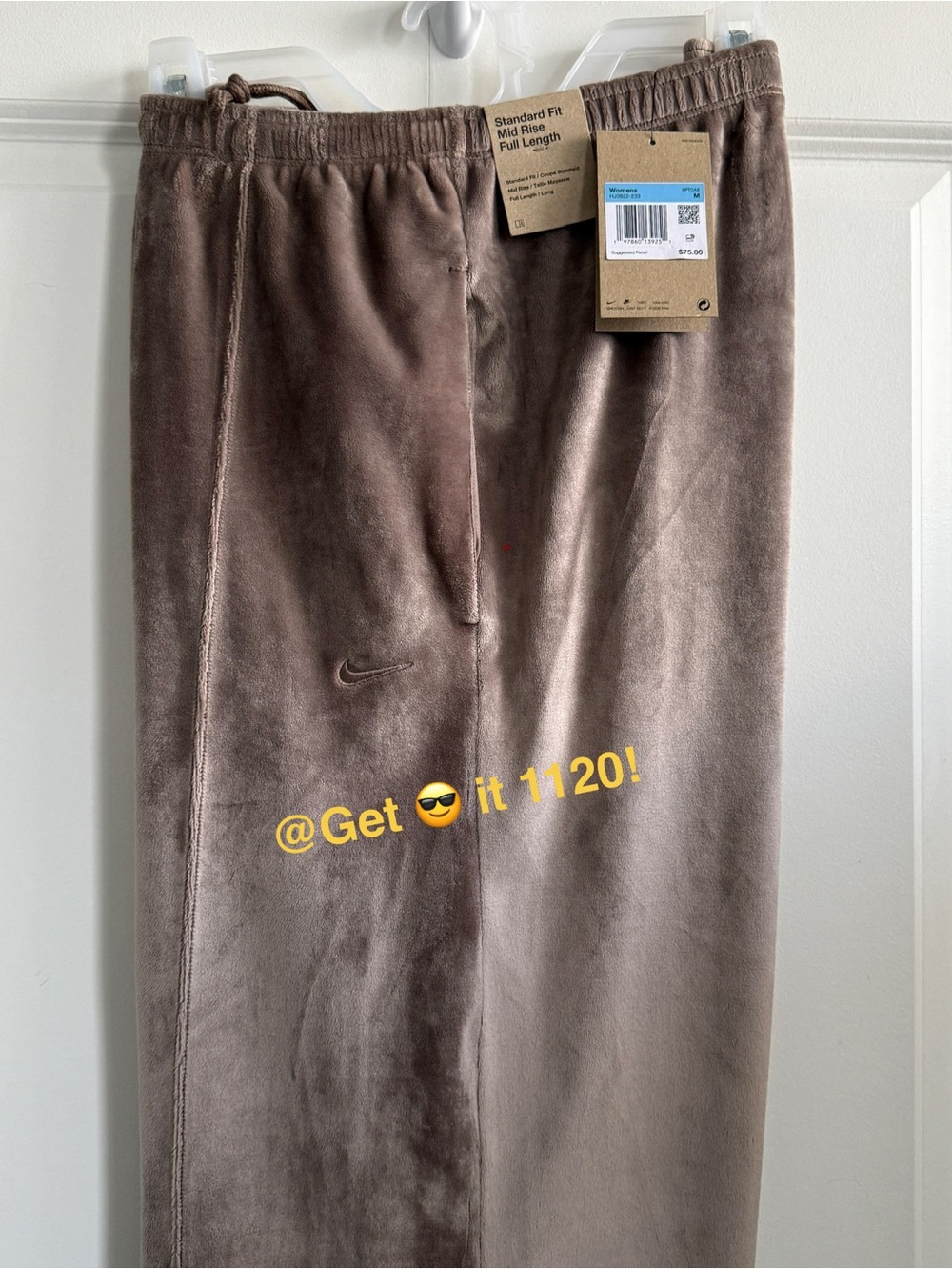 Bundle Nike Chill Knit Women's Velour Full-Zip Hoodie & Velour Trousers Size M - Picture 9 of 16